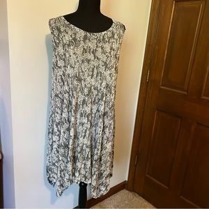 Chalet small gray burnout style dress EUC cute for warm weather! Oversized cute!